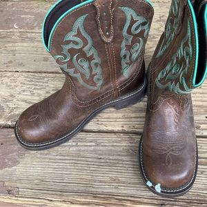 Brown & Teal Justin Cowboy Boot, Womens size 10